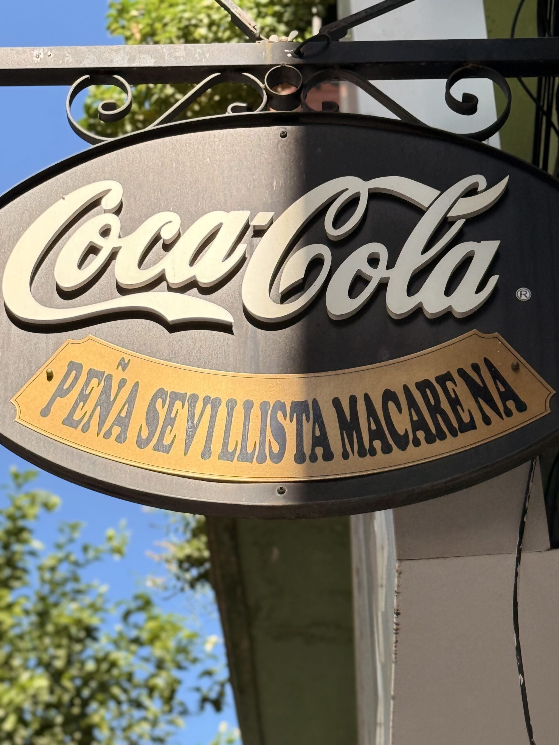 Cartel exterior Peña Sevillista Macarena